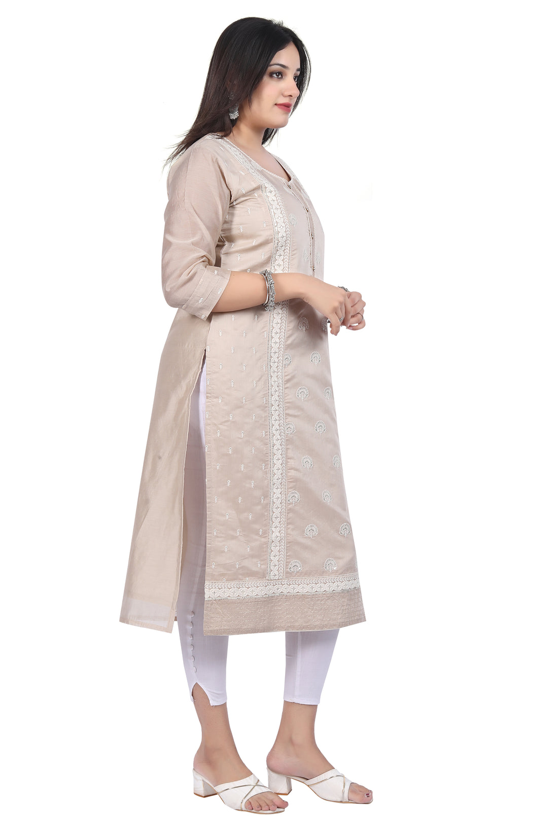 Exquisite Chanderi Silk Round Neck Embroidered Kurti in Opulent Beige